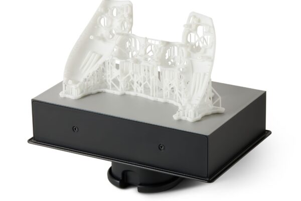 White Resin V5 – Das perfekte SLA-Material für ästhetische und technische Anwendungen. Hochpräzises Kunstharz White Resin V5 – Strahlend weiß und vielseitig einsetzbar.