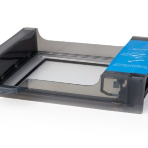 Formlabs Resin Tank für präzisen SLA-3D-Druck – langlebiges und austauschbares Tank-System für hochwertige Harzverarbeitung.