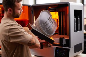 Formlabs Form 4L Großformat-3D-Drucker für industrielle Anwendungen