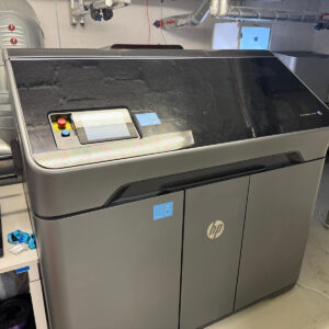 HP Jet Fusion 580 Color 3D Drucker gebraucht kaufen